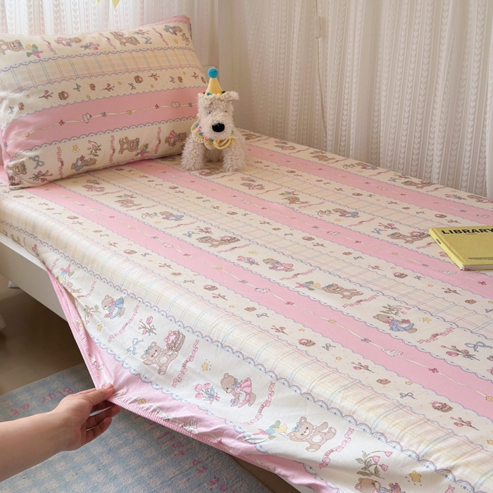 91家纺网 家纺一手货源 找家纺 曼之夏 2025新款全棉纯棉印花学生宿舍上下铺单床笠床笠单件单品床笠 奶昔小熊