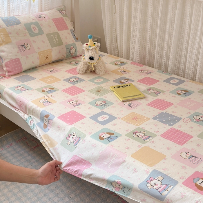 91家纺网 家纺一手货源 找家纺 曼之夏 2025新款全棉纯棉印花学生宿舍上下铺单床笠床笠单件单品床笠 开心屋