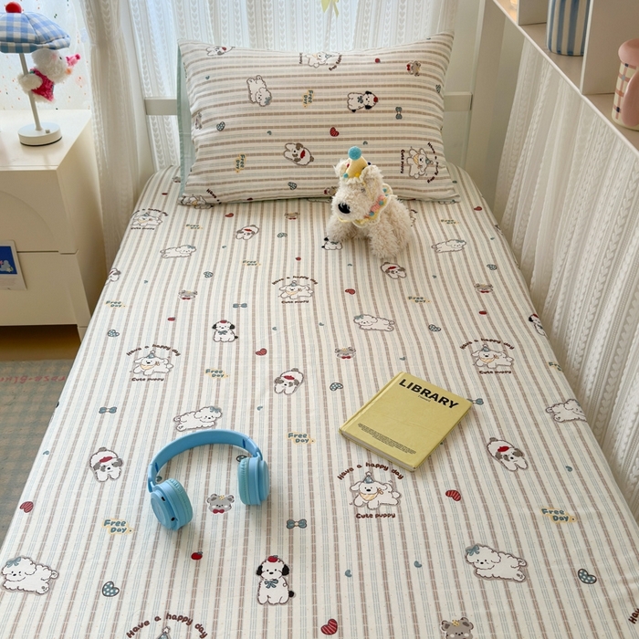 91家纺网 家纺一手货源 找家纺 曼之夏 2025新款全棉纯棉印花学生宿舍上下铺单床笠床笠单件单品床笠 茶茶狗