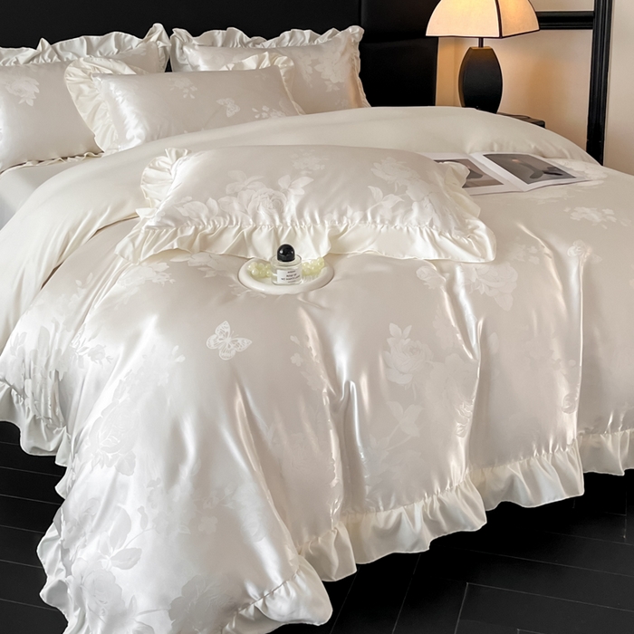 91家纺网 家纺一手货源 找家纺 千希家纺 2025春夏新款亮丝贡缎提花花边款四件套-专版花蝶系列 专版花蝶-珍珠白