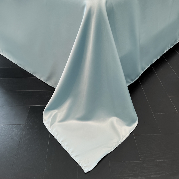 91家纺网 家纺一手货源 找家纺 千希家纺 2025春夏新款亮丝贡缎提花花边款四件套-专版花蝶系列 专版花蝶-宝石蓝