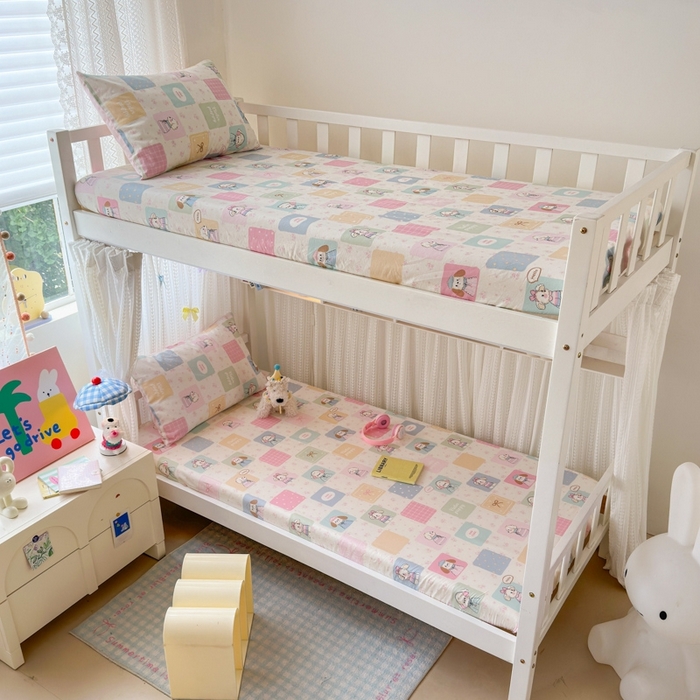 91家纺网 家纺一手货源 找家纺 曼之夏 2025新款全棉纯棉印花学生宿舍上下铺单床笠床笠单件单品床笠 开心屋