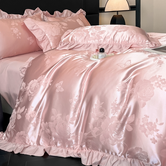 千希家纺 2025春夏新款亮丝贡缎提花花边款四件套-专版花蝶系列 专版花蝶-暮光粉