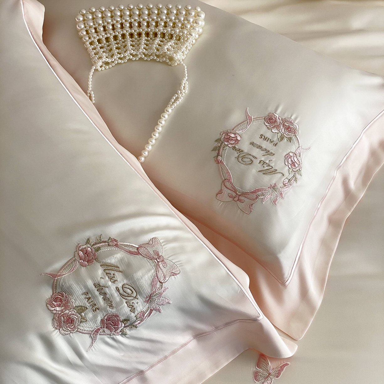 91家纺网 家纺一手货源 找家纺 （总）佳汐蓝家纺 2025春夏新款60S兰精天丝四件套-花香蝶韵