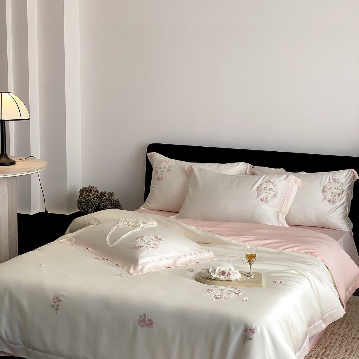 91家纺网 家纺一手货源 找家纺 （总）佳汐蓝家纺 2025春夏新款60S兰精天丝四件套-花香蝶韵