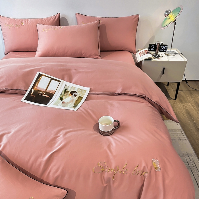 91家纺网 家纺一手货源 找家纺 宇彬家纺 2025直播热款新款13374全棉母婴级麻绳滚边纯棉色刺绣单品被套 轻奢 奶油粉