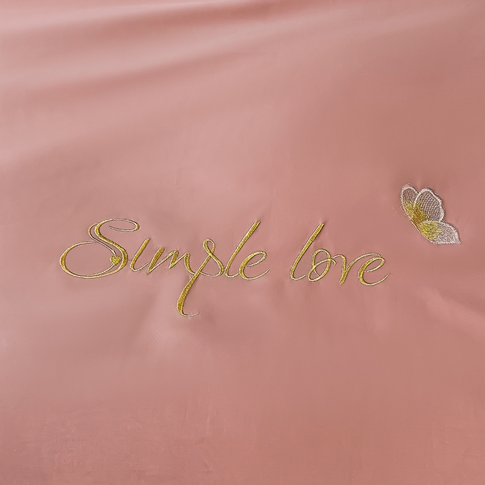 91家纺网 家纺一手货源 找家纺 宇彬家纺 2025直播热款新款13374全棉母婴级麻绳滚边纯棉色刺绣单品被套 轻奢 奶油粉