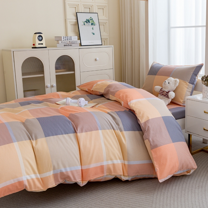 91家纺网 家纺一手货源 找家纺 简冠家纺 2025新款全棉学生三件套宿舍三件套纯棉学生床垫羽丝绒被子被芯 幻影都市-红