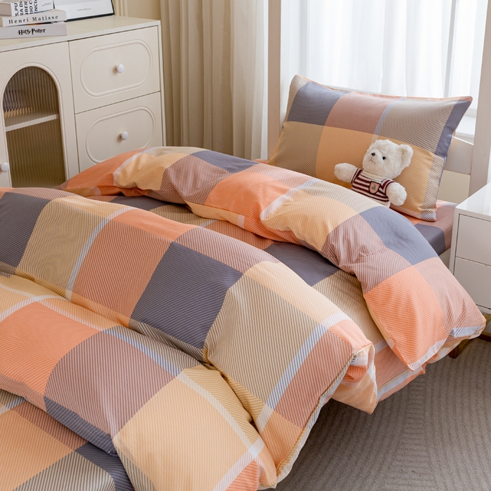 91家纺网 家纺一手货源 找家纺 简冠家纺 2025新款全棉学生三件套宿舍三件套纯棉学生床垫羽丝绒被子被芯 幻影都市-红