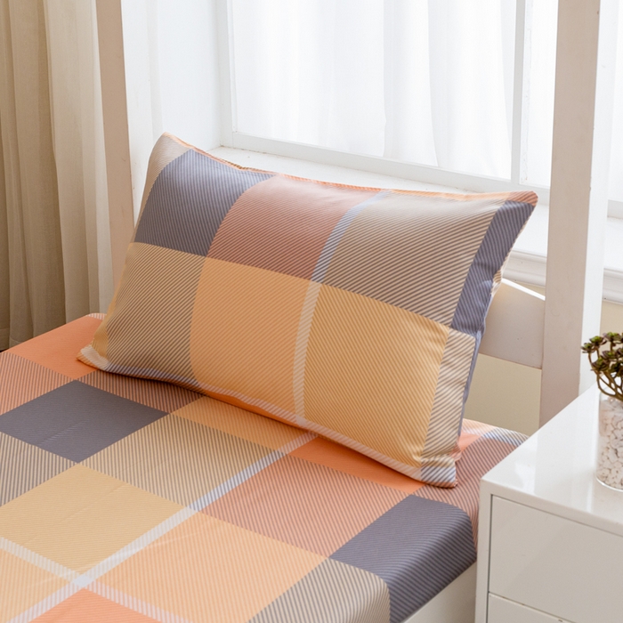 91家纺网 家纺一手货源 找家纺 简冠家纺 2025新款全棉学生三件套宿舍三件套纯棉学生床垫羽丝绒被子被芯 幻影都市-红