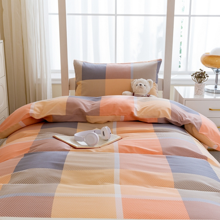 91家纺网 家纺一手货源 找家纺 简冠家纺 2025新款全棉学生三件套宿舍三件套纯棉学生床垫羽丝绒被子被芯 幻影都市-红