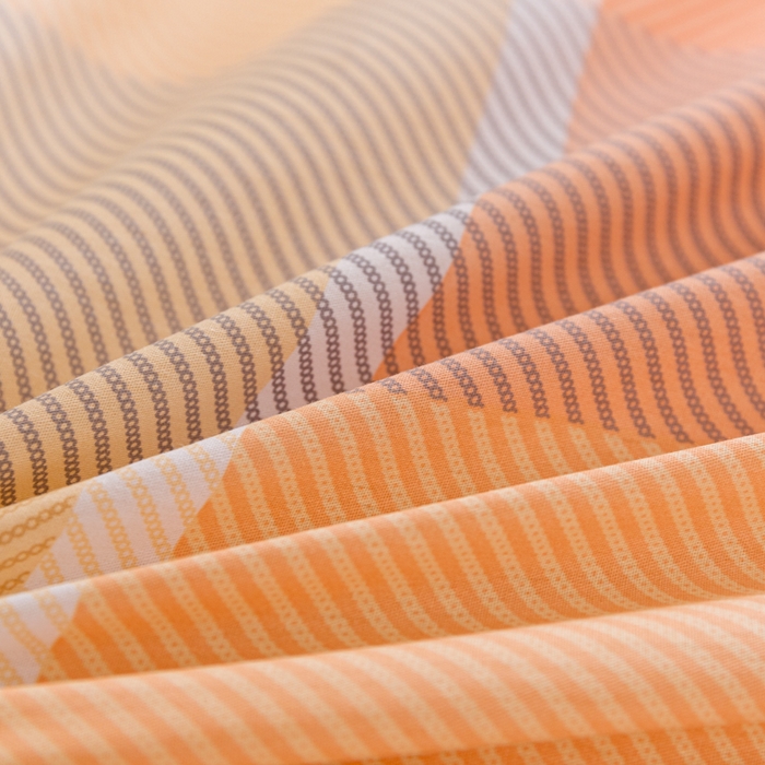 91家纺网 家纺一手货源 找家纺 简冠家纺 2025新款全棉学生三件套宿舍三件套纯棉学生床垫羽丝绒被子被芯 幻影都市-红