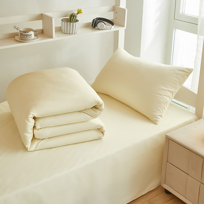 91家纺网 家纺一手货源 找家纺 全美家居 2025新款学生全棉纯棉三件套-纯色系列 晨雾米