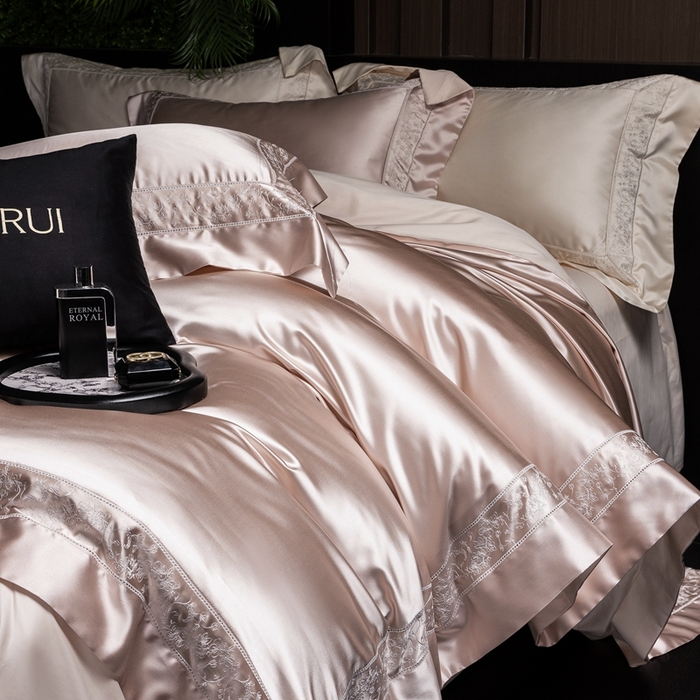 91家纺网 家纺一手货源 找家纺 馨蕊2025春夏新品LF兰精天丝四件套-云芙 云芙-蔷薇粉