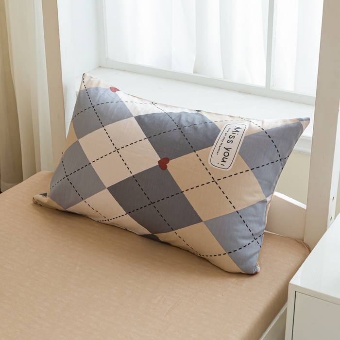 91家纺网 家纺一手货源 找家纺 简冠家纺 2025新款全棉学生三件套宿舍三件套纯棉学生床垫羽丝绒被子被芯 文景