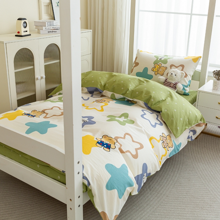 91家纺网 家纺一手货源 找家纺 简冠家纺 2025新款全棉学生三件套宿舍三件套纯棉学生床垫羽丝绒被子被芯 星星熊