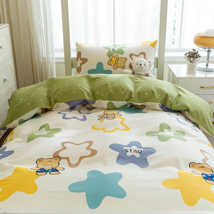 91家纺网 家纺一手货源 找家纺 简冠家纺 2025新款全棉学生三件套宿舍三件套纯棉学生床垫羽丝绒被子被芯 星星熊