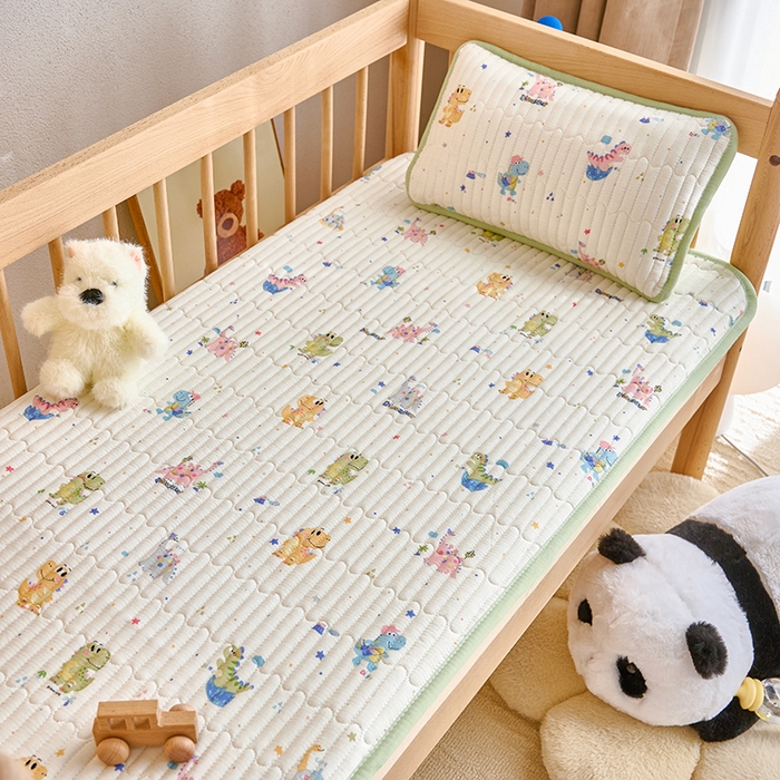 91家纺网 家纺一手货源 找家纺 （总）X猫先生 2025新款全棉双层纱婴幼儿童床盖夹棉床单睡垫薄床垫子母婴级