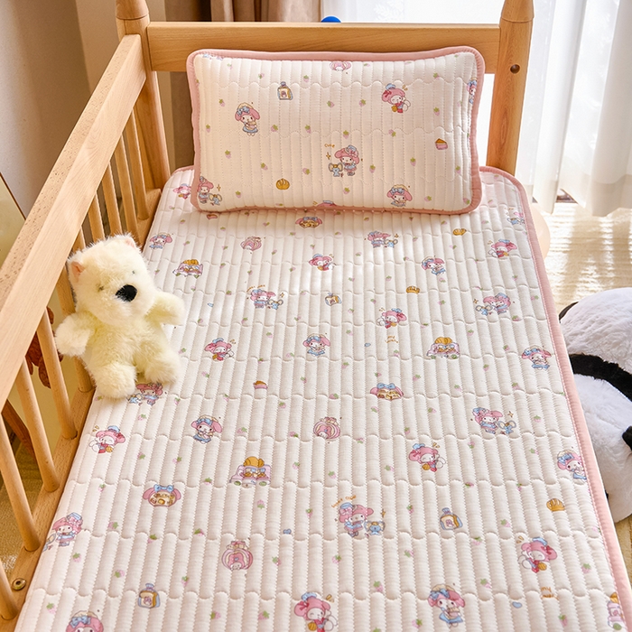 91家纺网 家纺一手货源 找家纺 X猫先生 2025新款全棉双层纱婴幼儿童床盖夹棉床单睡垫薄床垫子母婴级 玩趣萌物