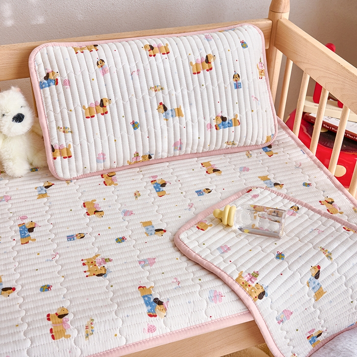 91家纺网 家纺一手货源 找家纺 X猫先生 2025新款全棉双层纱婴幼儿童床盖夹棉床单睡垫薄床垫子母婴级 狗狗礼物