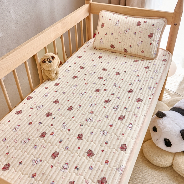 X猫先生 2025新款全棉双层纱婴幼儿童床盖夹棉床单睡垫薄床垫子母婴级 甜卡日常