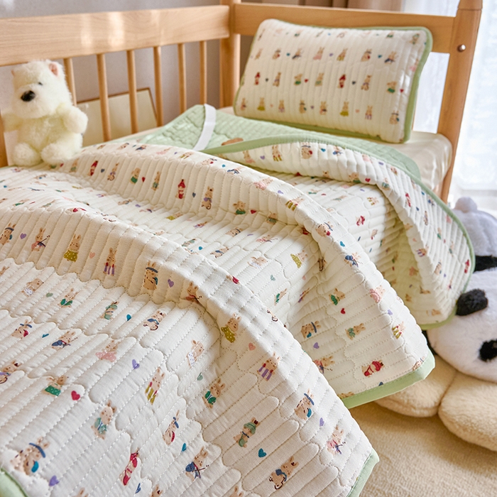 91家纺网 家纺一手货源 找家纺 X猫先生 2025新款全棉双层纱婴幼儿童床盖夹棉床单睡垫薄床垫子母婴级 甜心兔乐园