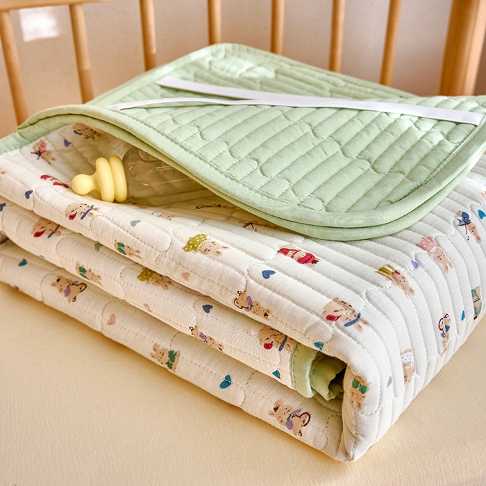 91家纺网 家纺一手货源 找家纺 X猫先生 2025新款全棉双层纱婴幼儿童床盖夹棉床单睡垫薄床垫子母婴级 甜心兔乐园