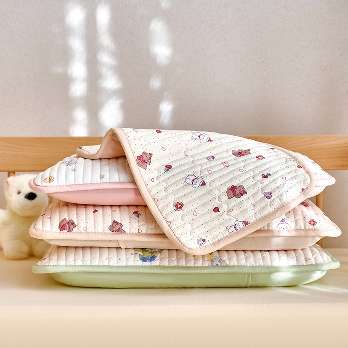 91家纺网 家纺一手货源 找家纺 X猫先生 2025新款全棉双层纱婴幼儿童床盖夹棉床单睡垫薄床垫子母婴级 组合图仅供展示