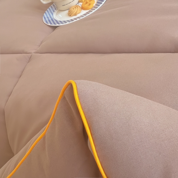 91家纺网 家纺一手货源 找家纺 美尔惠家纺 2025新款母婴级直播热款超柔冬被被子被芯-方格系列 方格-豆沙粉