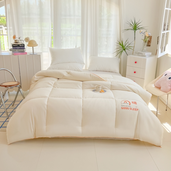 91家纺网 家纺一手货源 找家纺 美尔惠家纺 2025新款母婴级直播热款超柔冬被被子被芯-方格系列 方格-奶油白