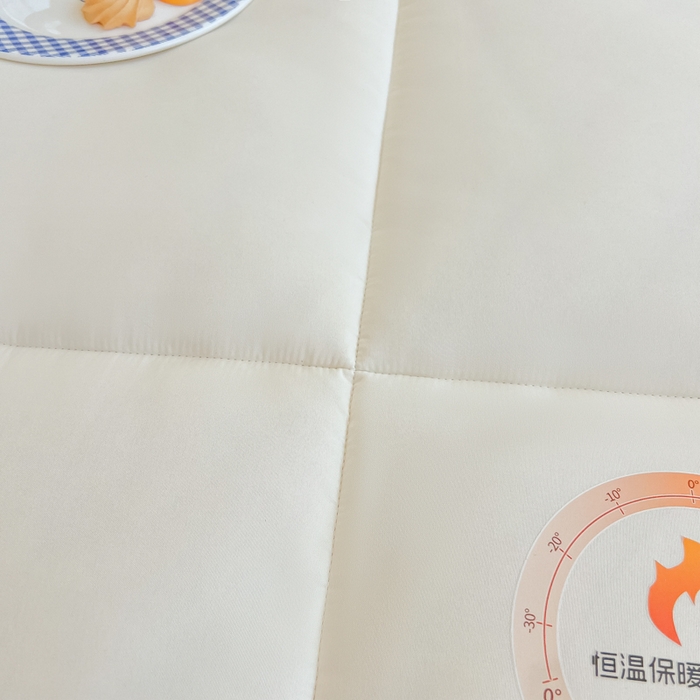 91家纺网 家纺一手货源 找家纺 美尔惠家纺 2025新款母婴级直播热款超柔冬被被子被芯-方格系列 方格-奶油白