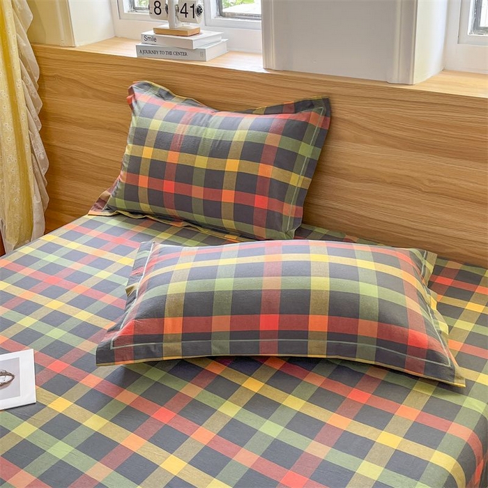 91家纺网 家纺一手货源 找家纺 美尔惠家纺 2025直播热款无印风色织水洗四件套简约格子款学生宿舍三件套床单款 牛油果双拼