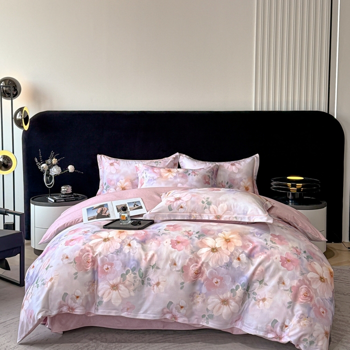 91家纺网 家纺一手货源 找家纺 喜四方 2025新款加厚天丝棉磨毛数码印花四件套 花锦-粉