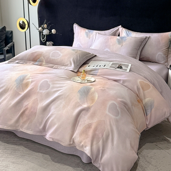 91家纺网 家纺一手货源 找家纺 喜四方 2025新款加厚天丝棉磨毛数码印花四件套 寄情绯叶-粉