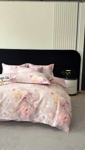 91家纺网 家纺一手货源 找家纺 喜四方 2025新款加厚天丝棉磨毛数码印花四件套 澜音花束-粉