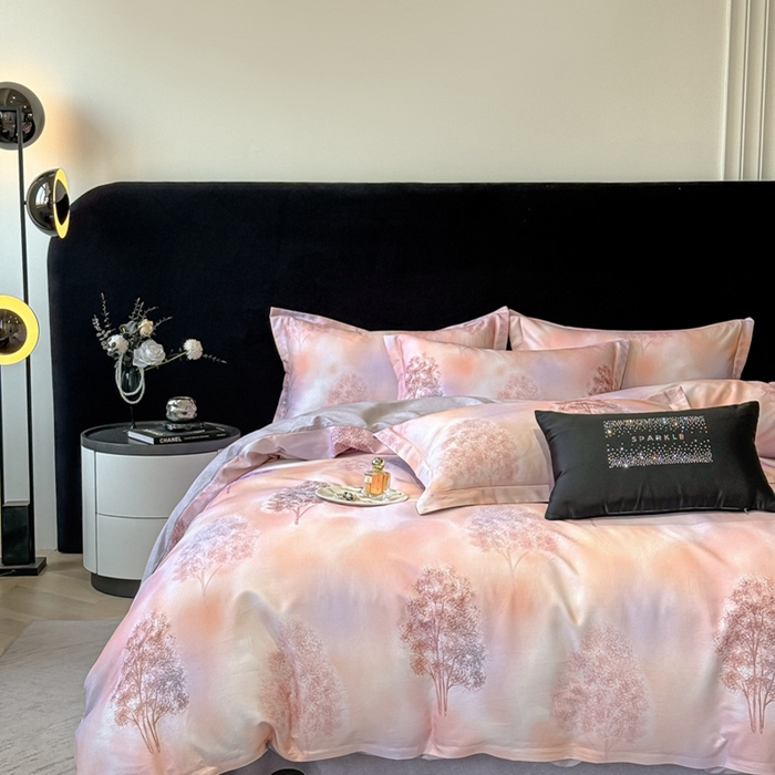 91家纺网 家纺一手货源 找家纺 喜四方 2025新款加厚天丝棉磨毛数码印花四件套 密林-粉