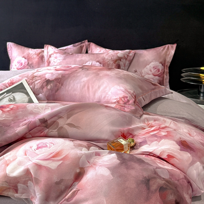 91家纺网 家纺一手货源 找家纺 喜四方 2025新款加厚天丝棉磨毛数码印花四件套 绮梦-粉