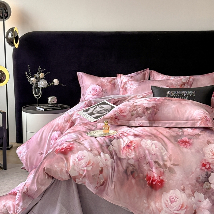 91家纺网 家纺一手货源 找家纺 喜四方 2025新款加厚天丝棉磨毛数码印花四件套 绮梦-粉