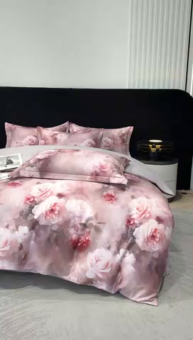 91家纺网 家纺一手货源 找家纺 喜四方 2025新款加厚天丝棉磨毛数码印花四件套 绮梦-粉