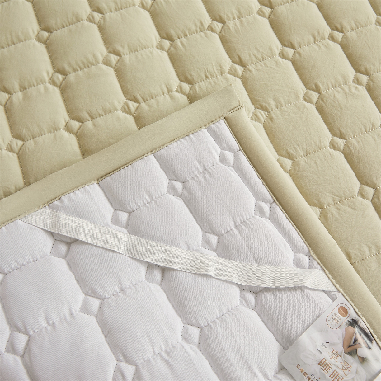 91家纺网 家纺一手货源 找家纺 恒爱家纺 2025新款学生季糯糯棉纯色床护垫 浅绿