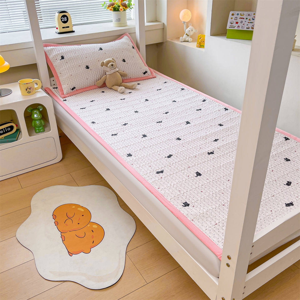 91家纺网 家纺一手货源 找家纺 （总）恒爱家纺 2025新款学生季全棉宝宝绒双面款床护垫