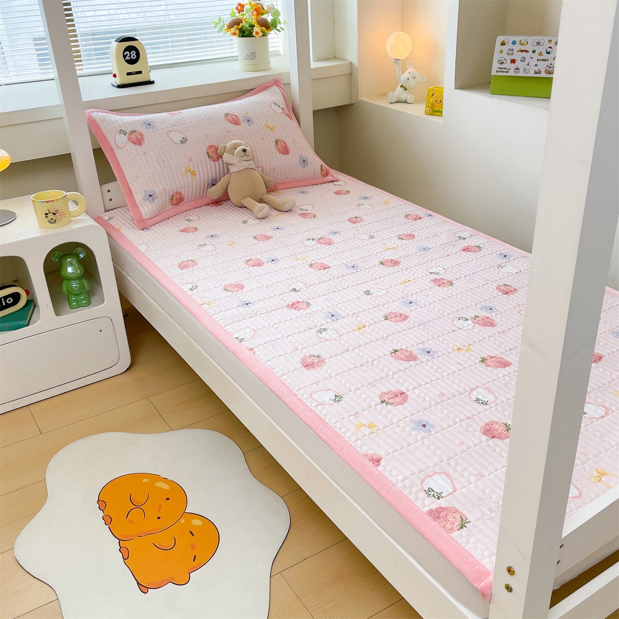 91家纺网 家纺一手货源 找家纺 （总）恒爱家纺 2025新款学生季全棉宝宝绒双面款床护垫