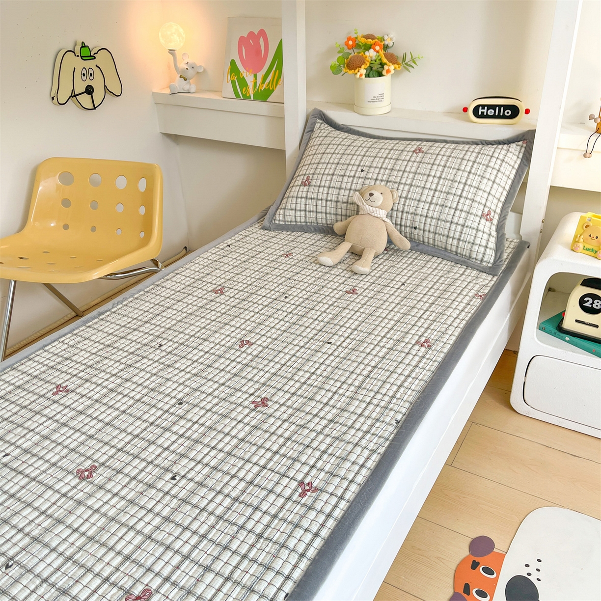 91家纺网 家纺一手货源 找家纺 （总）恒爱家纺 2025新款学生季全棉宝宝绒双面款床护垫