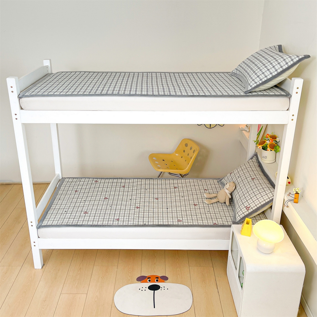 91家纺网 家纺一手货源 找家纺 （总）恒爱家纺 2025新款学生季全棉宝宝绒双面款床护垫