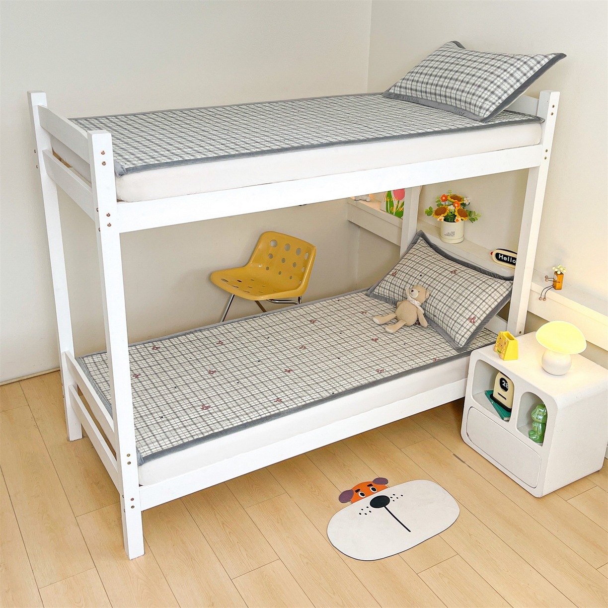 91家纺网 家纺一手货源 找家纺 （总）恒爱家纺 2025新款学生季全棉宝宝绒双面款床护垫