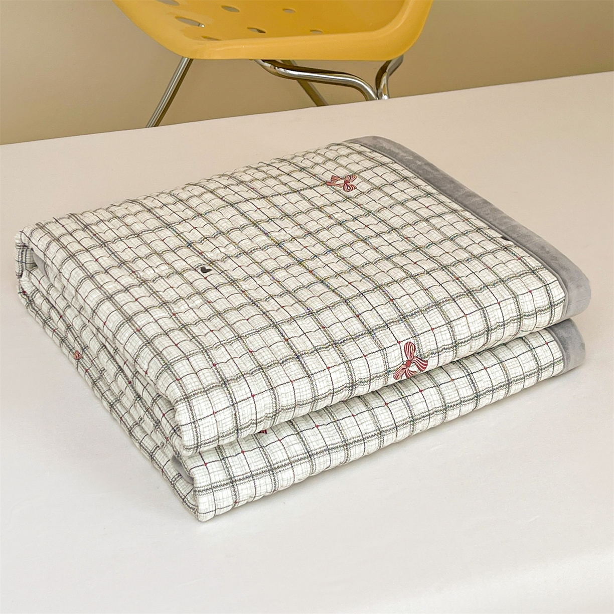 91家纺网 家纺一手货源 找家纺 （总）恒爱家纺 2025新款学生季全棉宝宝绒双面款床护垫