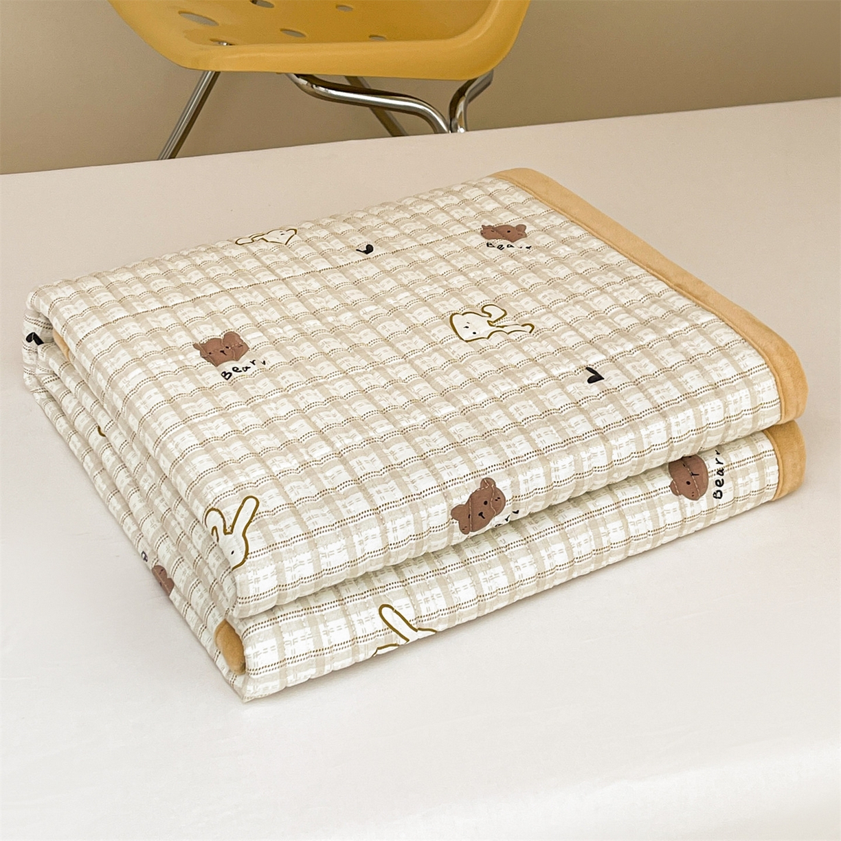 91家纺网 家纺一手货源 找家纺 恒爱家纺 2025新款学生季全棉宝宝绒双面款床护垫 安睡宝