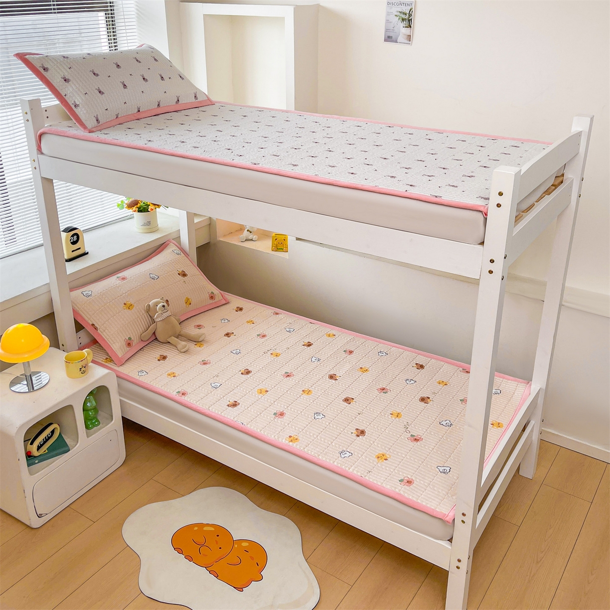 91家纺网 家纺一手货源 找家纺 恒爱家纺 2025新款学生季全棉宝宝绒双面款床护垫 宝宝乐园