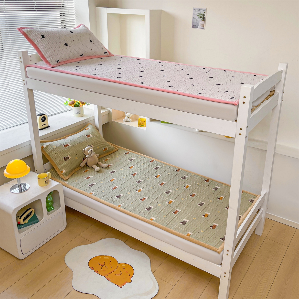 91家纺网 家纺一手货源 找家纺 恒爱家纺 2025新款学生季全棉宝宝绒双面款床护垫 斗牛犬