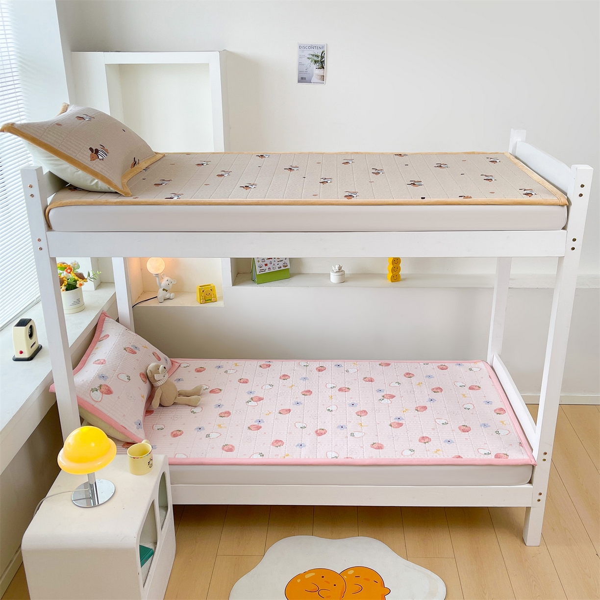 91家纺网 家纺一手货源 找家纺 恒爱家纺 2025新款学生季全棉宝宝绒双面款床护垫 粉公主